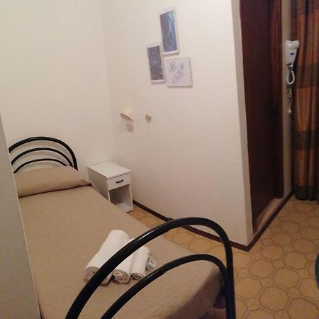 Hotel Magriv Rimini Eksteriør bilde