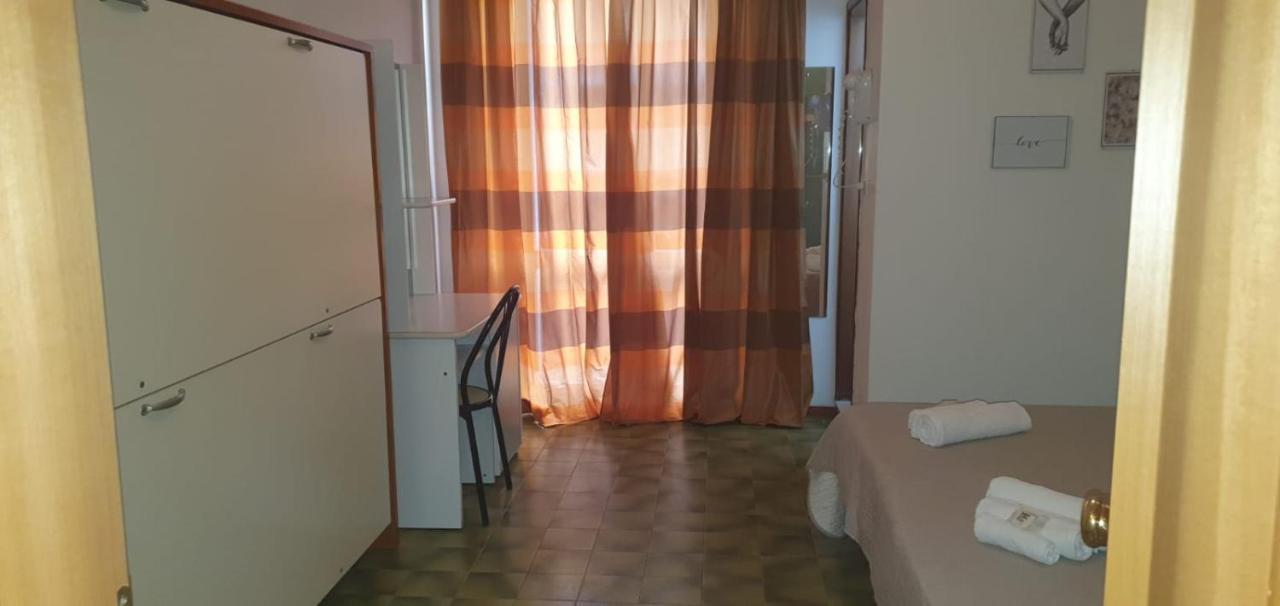Hotel Magriv Rimini Eksteriør bilde
