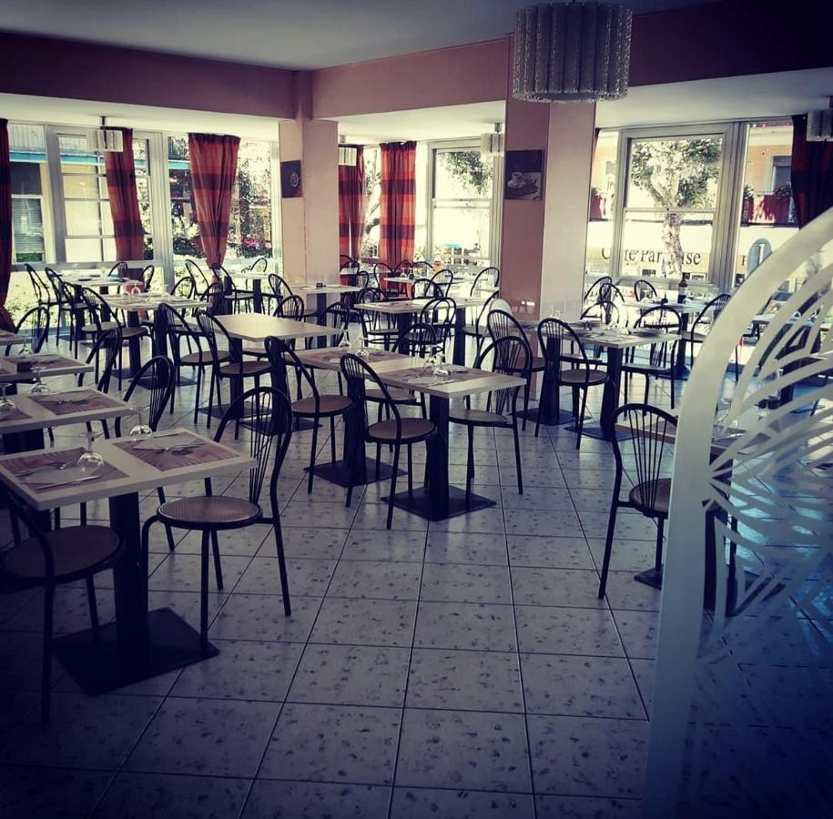 Hotel Magriv Rimini Eksteriør bilde