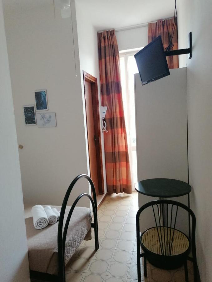 Hotel Magriv Rimini Eksteriør bilde